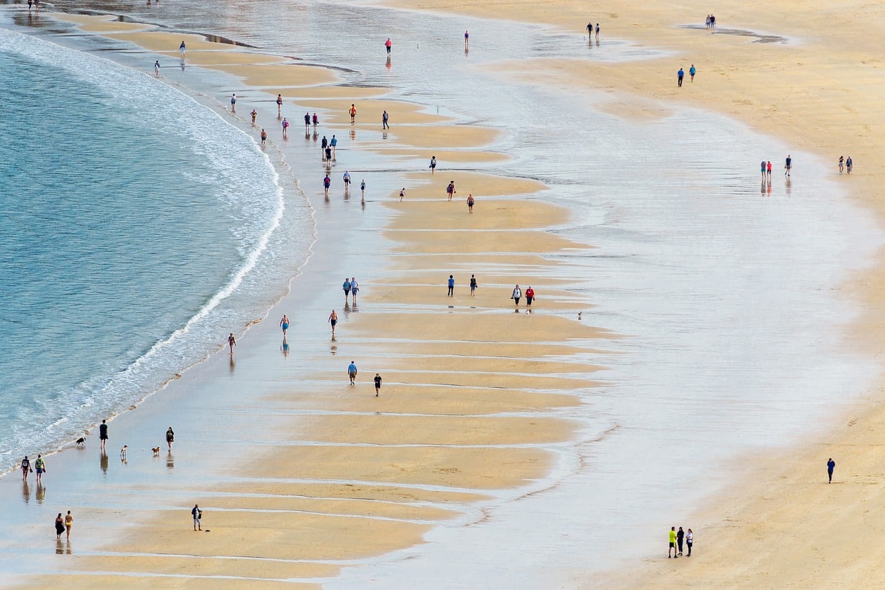 spain beach children